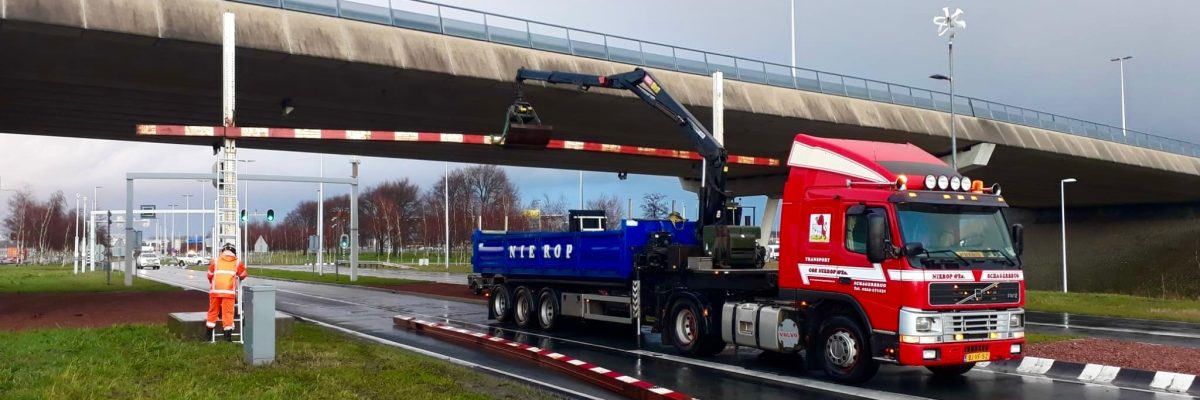 WhatsApp Image 2024-11-04 at 13.00.51 (4)